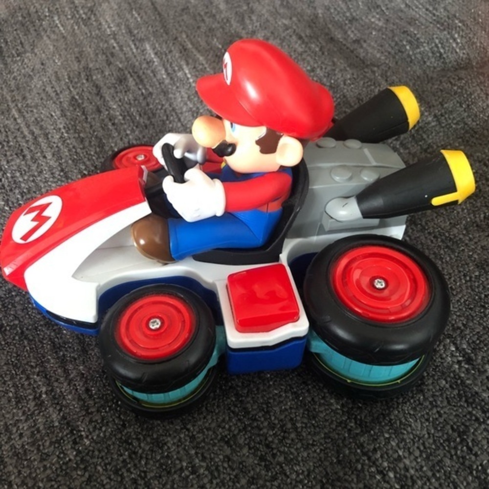 Super Mario Kart Nintendo Jakks RC Mario, No remote - Picture 3 of 5